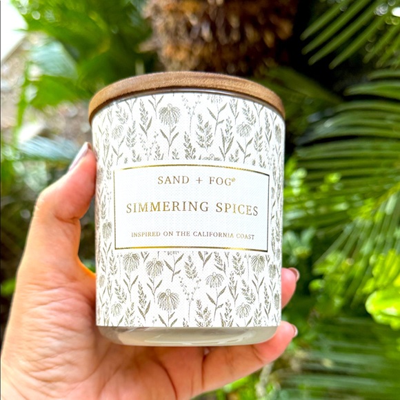 Simmering Spices Candle - White - Picture 1 of 9